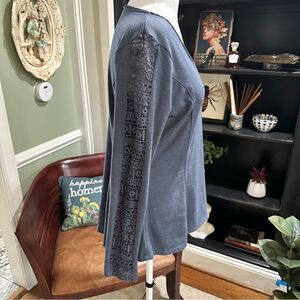 North River Blue Long Sleeve Peplum T-Shirt Size Small